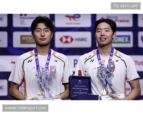 韩国男双金元昊徐承宰斩获赛季第八冠 水原公开赛击败印尼组合